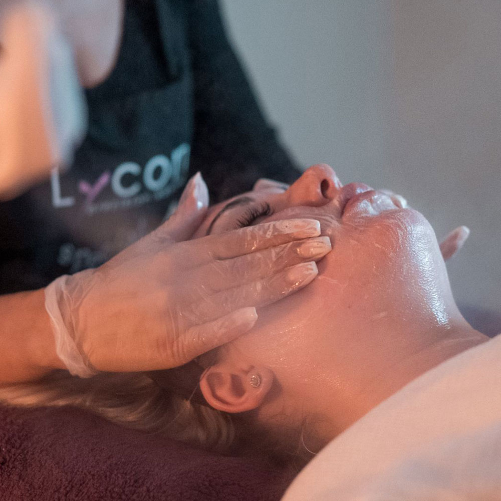 Deep Cleansing Facial - Ealing