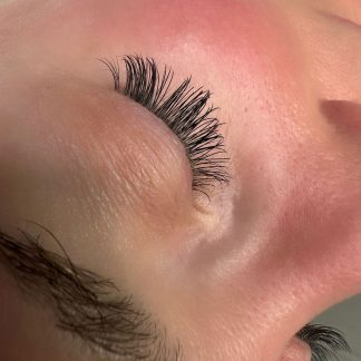 Classic Lash Extensions - Ealing